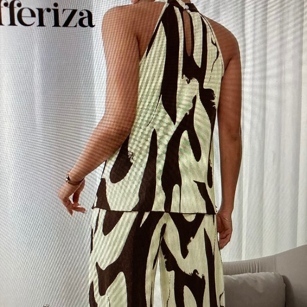 2 piece pant set all pleated - Picture 2 of 2